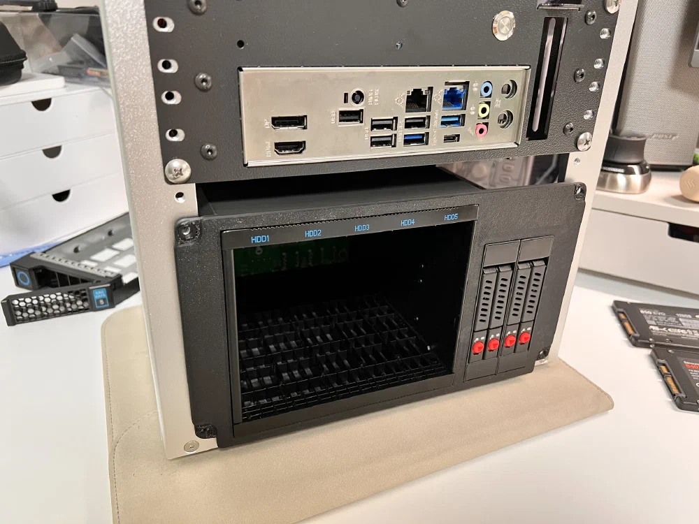 하드베이 마운트 10인치 랙에 결합