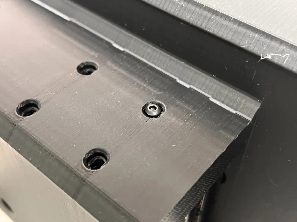 하드베이 마운트 볼트 간섭 1