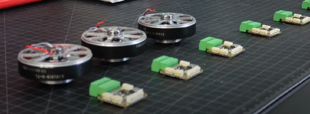 Aaed Musa - This Robot Glides Like an Ice Skater