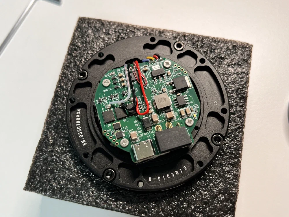 GIM6010-8 모터 분해 1