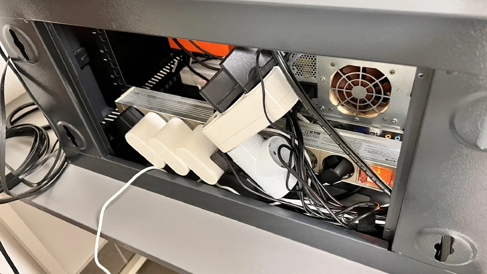 24-05-22 22-17-55 2598.webp