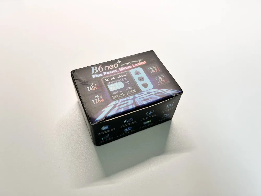 SKYRC B6 Neo Plus 포장 박스