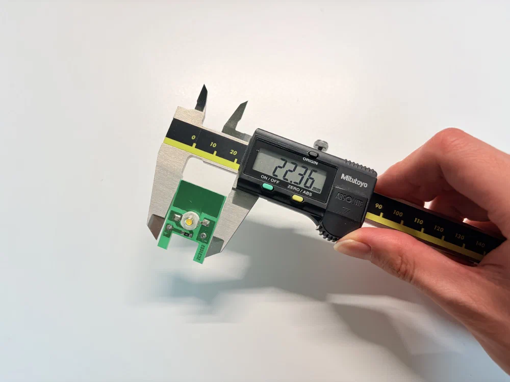 스마트 굴비 메인보드와 조명 모듈 PCB 레이아웃
